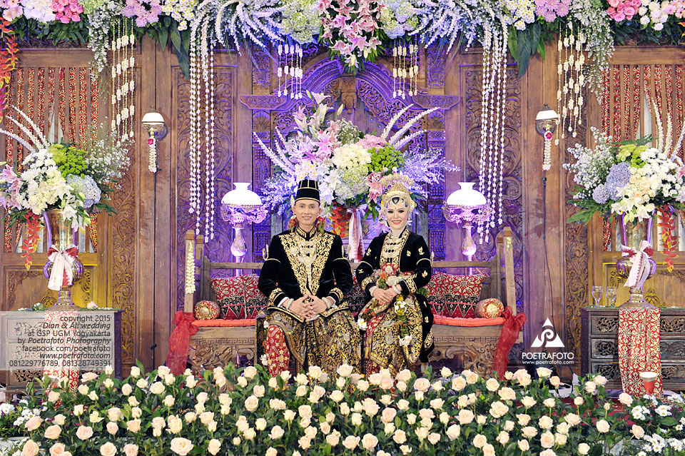 Foto Wedding Pernikahan Pengantin Adat Jawa Paes Ageng Kanigaran Pernikahan Dian+Ali di Jogja